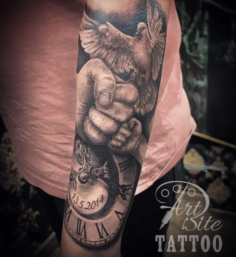 Tattoo v realističnem slogu