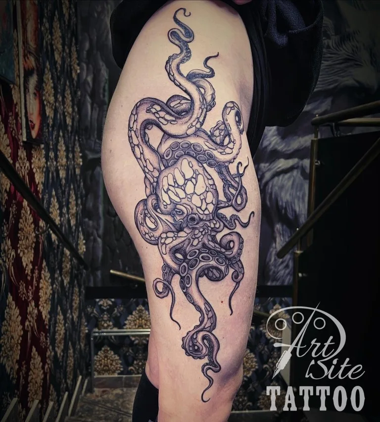 Detajlno izdelan tattoo