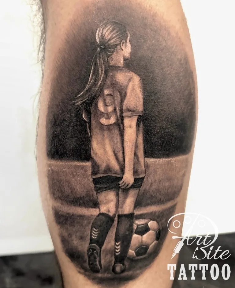 Tattoo v realističnem slogu
